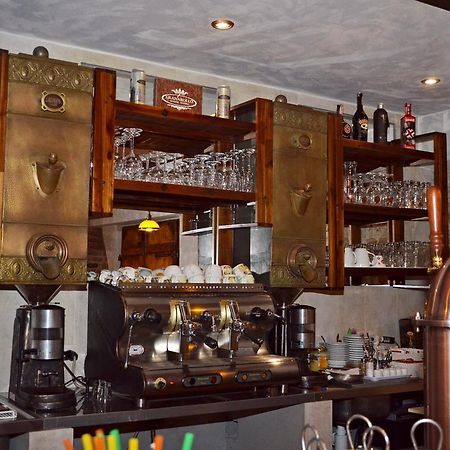 Granarollo Penzion Pizzeria Mlynany Exterior foto