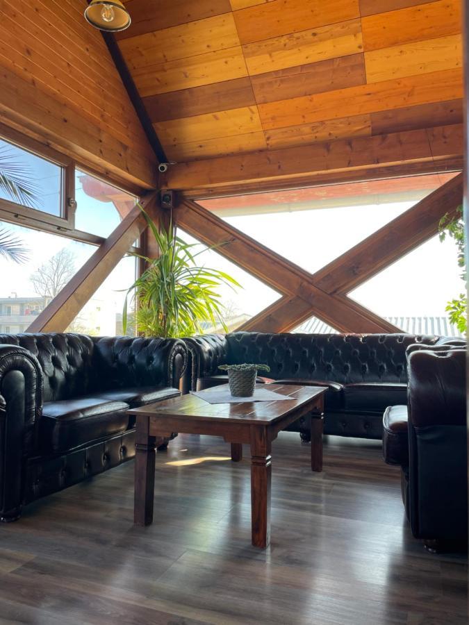 Granarollo Penzion Pizzeria Mlynany Exterior foto